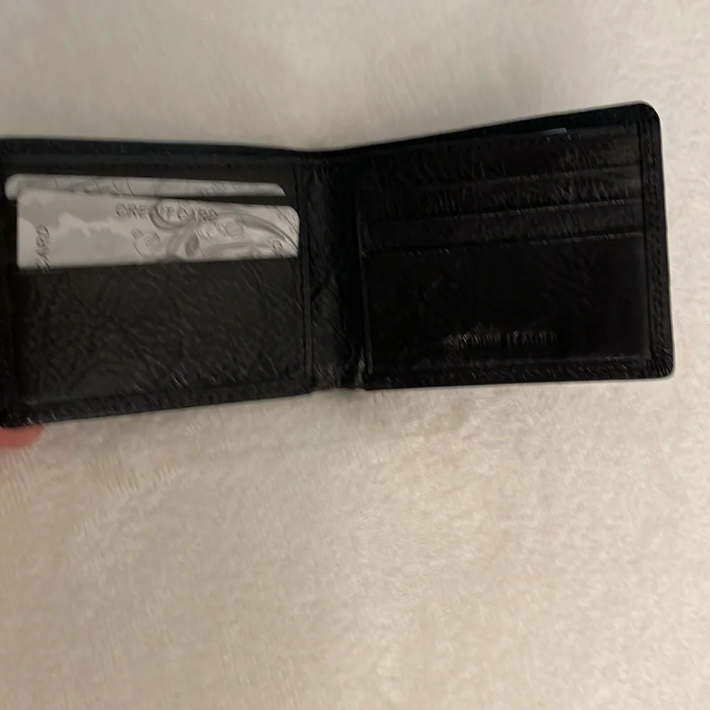 3 for‎ $25! Aurora Black genuine leather compact wallet